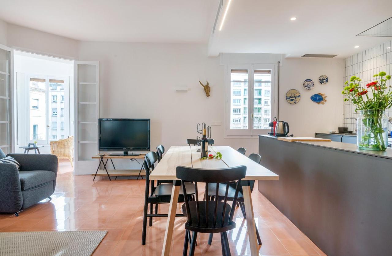 Appartement New Floor With A Lot Of Light & Aircon *
